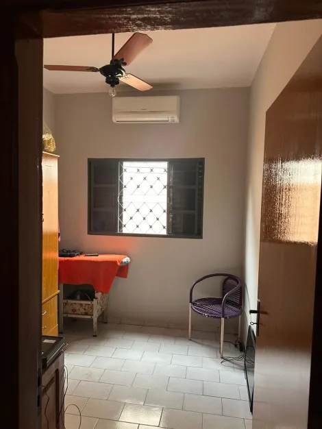 Comprar Casa / Padr&atilde;o em S&atilde;o Jos&eacute; do Rio Preto R$ 470.000,00 - Foto 15