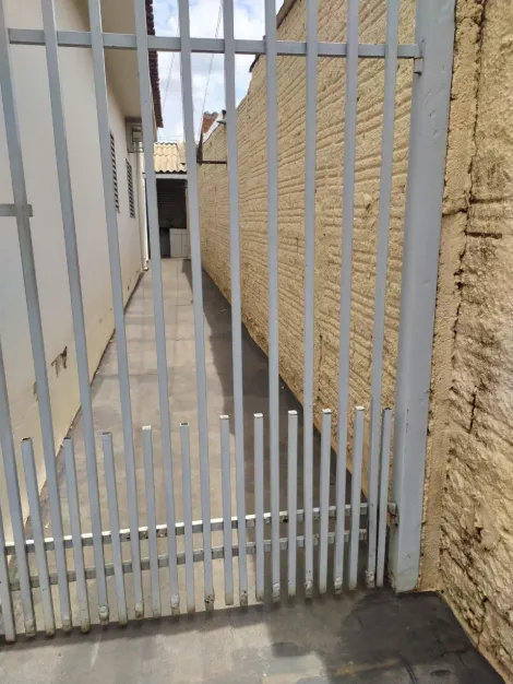 Comprar Casa / Padr&atilde;o em S&atilde;o Jos&eacute; do Rio Preto R$ 360.000,00 - Foto 21