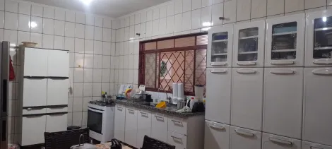 Comprar Casa / Padr&atilde;o em S&atilde;o Jos&eacute; do Rio Preto R$ 470.000,00 - Foto 5
