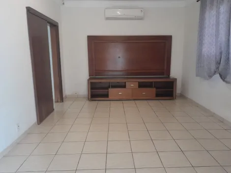 Alugar Casa / Padr&atilde;o em S&atilde;o Jos&eacute; do Rio Preto R$ 2.700,00 - Foto 4
