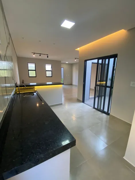 Alugar Casa / Padr&atilde;o em Bady Bassitt R$ 2.200,00 - Foto 6