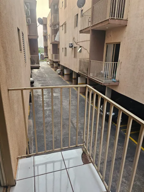 Comprar Apartamento / Padr&atilde;o em S&atilde;o Jos&eacute; do Rio Preto R$ 195.000,00 - Foto 4