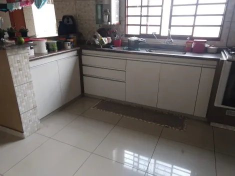 Comprar Casa / Padr&atilde;o em S&atilde;o Jos&eacute; do Rio Preto R$ 300.000,00 - Foto 5