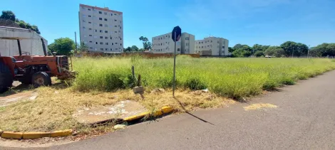 Comprar Terreno / Padr&atilde;o em Ara&ccedil;atuba R$ 460.000,00 - Foto 6