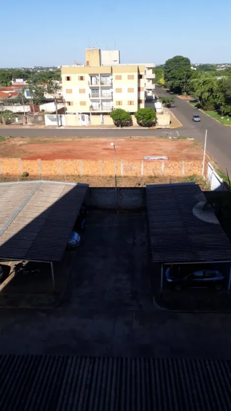 Comprar Terreno / Padr&atilde;o em Ara&ccedil;atuba R$ 460.000,00 - Foto 11