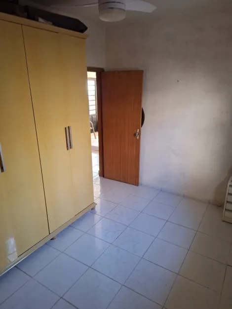 Comprar Casa / Padr&atilde;o em S&atilde;o Jos&eacute; do Rio Preto R$ 380.000,00 - Foto 4