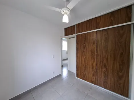 Alugar Apartamento / Padr&atilde;o em S&atilde;o Jos&eacute; do Rio Preto R$ 1.360,00 - Foto 6