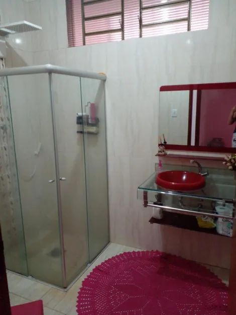 Comprar Casa / Padr&atilde;o em Am&eacute;rico Brasiliense R$ 498.000,00 - Foto 10