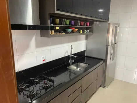 Apartamento / Padr&atilde;o em S&atilde;o Jos&eacute; do Rio Preto 