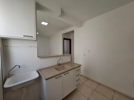 Alugar Apartamento / Padr&atilde;o em S&atilde;o Jos&eacute; do Rio Preto R$ 1.000,00 - Foto 4