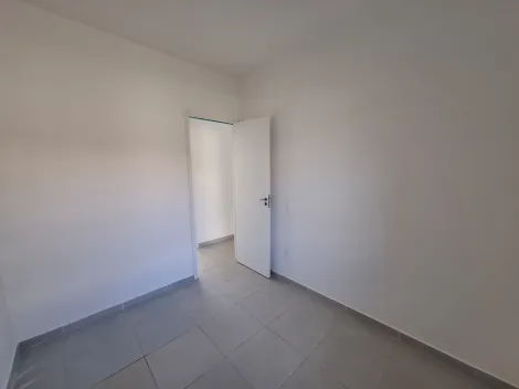Alugar Casa / Condom&iacute;nio em Bady Bassitt R$ 1.500,00 - Foto 4