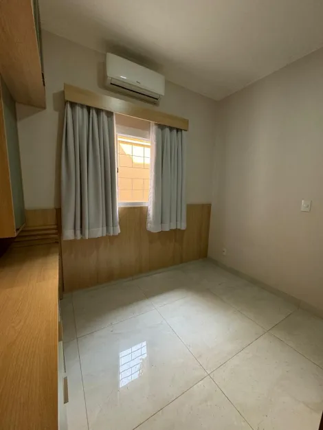 Comprar Casa / Padr&atilde;o em Votuporanga R$ 510.000,00 - Foto 5