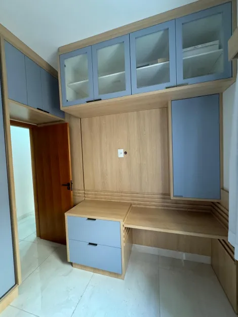 Comprar Casa / Padr&atilde;o em Votuporanga R$ 510.000,00 - Foto 6