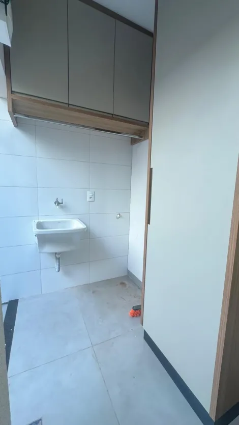 Comprar Casa / Padr&atilde;o em Votuporanga R$ 510.000,00 - Foto 10
