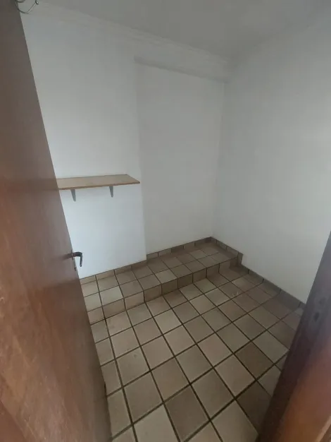 Alugar Apartamento / Padr&atilde;o em S&atilde;o Jos&eacute; do Rio Preto R$ 1.700,00 - Foto 9