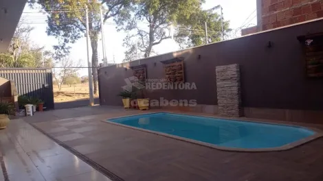 Alugar Casa / Padr&atilde;o em S&atilde;o Jos&eacute; do Rio Preto. apenas R$ 330.000,00