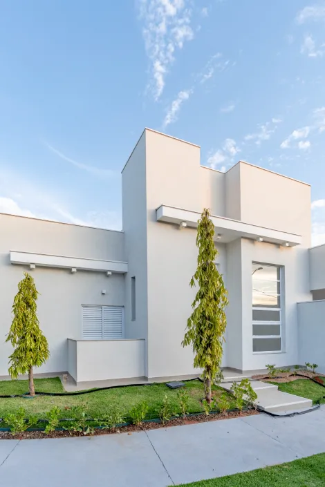 Alugar Casa / Condom&iacute;nio em S&atilde;o Jos&eacute; do Rio Preto. apenas R$ 1.650.000,00