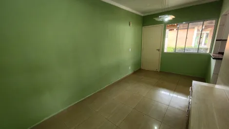 Alugar Casa / Condom&iacute;nio em S&atilde;o Jos&eacute; do Rio Preto R$ 2.000,00 - Foto 2