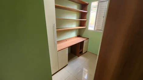 Alugar Casa / Condom&iacute;nio em S&atilde;o Jos&eacute; do Rio Preto R$ 2.000,00 - Foto 8