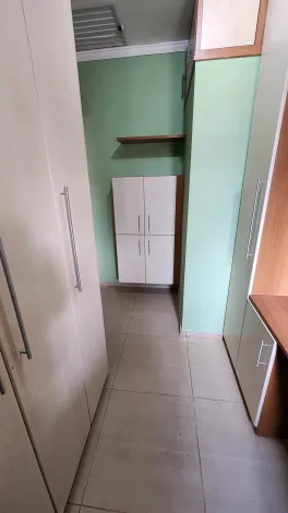 Alugar Casa / Condom&iacute;nio em S&atilde;o Jos&eacute; do Rio Preto R$ 2.000,00 - Foto 9