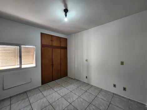 Alugar Apartamento / Padr&atilde;o em S&atilde;o Jos&eacute; do Rio Preto R$ 1.000,00 - Foto 10