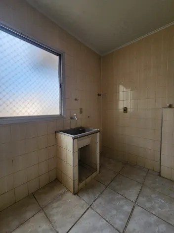 Alugar Apartamento / Padr&atilde;o em S&atilde;o Jos&eacute; do Rio Preto R$ 1.000,00 - Foto 15