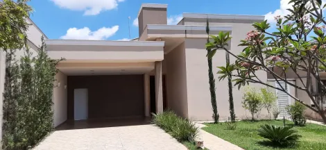 Casa / Condom&iacute;nio em S&atilde;o Jos&eacute; do Rio Preto 