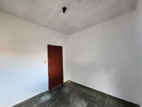 Alugar Casa / Padr&atilde;o em S&atilde;o Jos&eacute; do Rio Preto R$ 850,00 - Foto 11