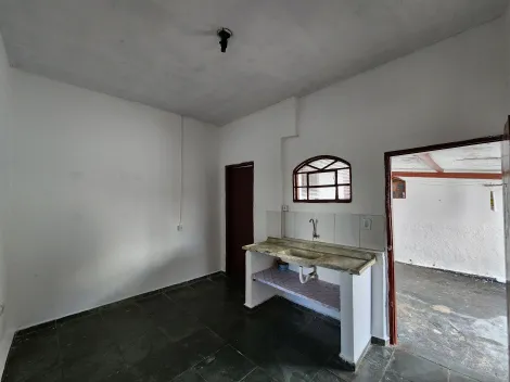 Alugar Casa / Padr&atilde;o em S&atilde;o Jos&eacute; do Rio Preto R$ 850,00 - Foto 12