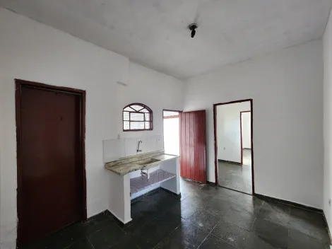Alugar Casa / Padr&atilde;o em S&atilde;o Jos&eacute; do Rio Preto R$ 850,00 - Foto 13
