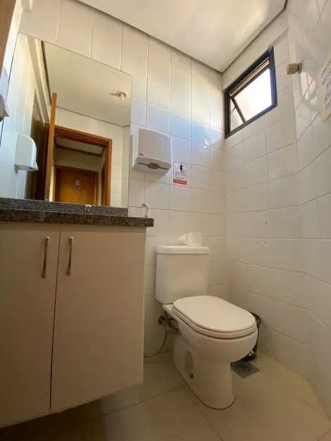 Alugar Comercial / Sala em S&atilde;o Jos&eacute; do Rio Preto R$ 3.000,00 - Foto 5