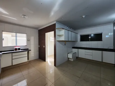 Alugar Comercial / Casa Comercial em S&atilde;o Jos&eacute; do Rio Preto R$ 12.400,00 - Foto 6