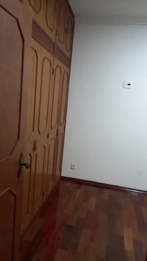Alugar Casa / Padr&atilde;o em S&atilde;o Jos&eacute; do Rio Preto R$ 3.500,00 - Foto 3