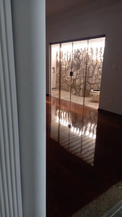 Alugar Casa / Padr&atilde;o em S&atilde;o Jos&eacute; do Rio Preto R$ 3.500,00 - Foto 4