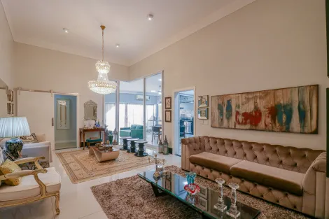Alugar Casa / Condom&iacute;nio em S&atilde;o Jos&eacute; do Rio Preto. apenas R$ 8.000,00