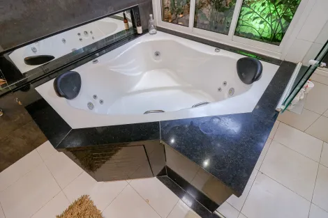 Alugar Casa / Condom&iacute;nio em S&atilde;o Jos&eacute; do Rio Preto R$ 8.000,00 - Foto 41