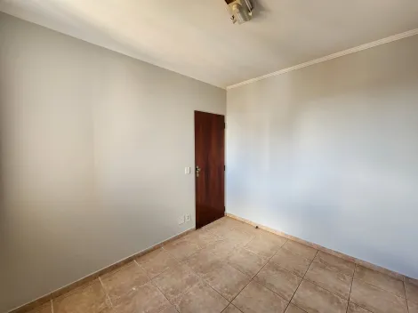 Alugar Apartamento / Padr&atilde;o em S&atilde;o Jos&eacute; do Rio Preto R$ 1.000,00 - Foto 11