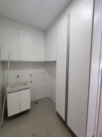 Alugar Casa / Condom&iacute;nio em S&atilde;o Jos&eacute; do Rio Preto R$ 4.200,00 - Foto 17