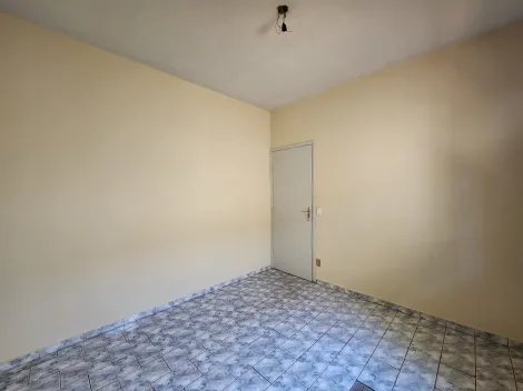 Alugar Casa / Padr&atilde;o em S&atilde;o Jos&eacute; do Rio Preto R$ 800,00 - Foto 5