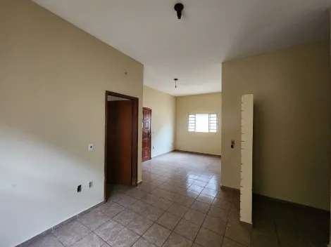 Alugar Casa / Padr&atilde;o em S&atilde;o Jos&eacute; do Rio Preto R$ 1.400,00 - Foto 2