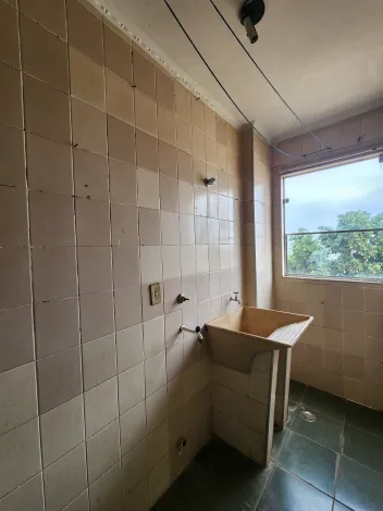 Alugar Apartamento / Padr&atilde;o em S&atilde;o Jos&eacute; do Rio Preto R$ 650,00 - Foto 5