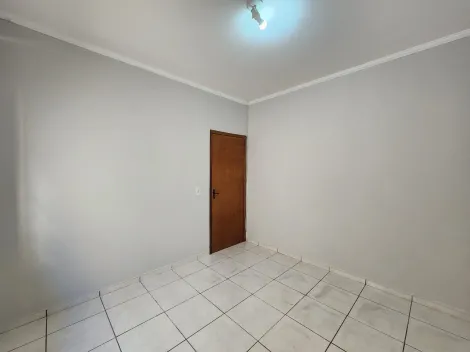 Alugar Casa / Padr&atilde;o em S&atilde;o Jos&eacute; do Rio Preto R$ 1.500,00 - Foto 9