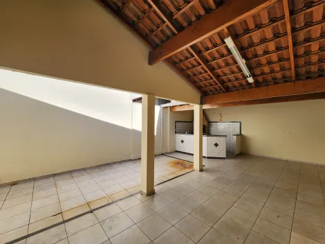 Alugar Casa / Padr&atilde;o em S&atilde;o Jos&eacute; do Rio Preto R$ 1.424,95 - Foto 13