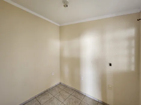 Alugar Casa / Padr&atilde;o em S&atilde;o Jos&eacute; do Rio Preto R$ 1.424,95 - Foto 15