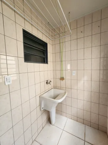 Alugar Apartamento / Padr&atilde;o em S&atilde;o Jos&eacute; do Rio Preto R$ 1.100,00 - Foto 13