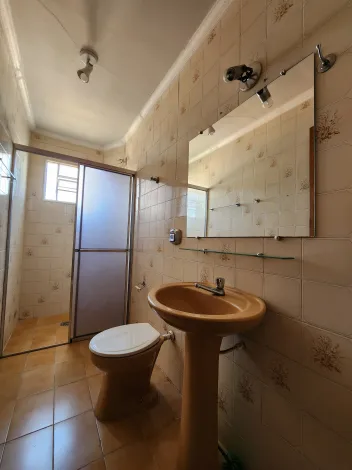 Alugar Apartamento / Padr&atilde;o em S&atilde;o Jos&eacute; do Rio Preto R$ 1.300,00 - Foto 6