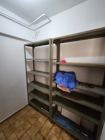Alugar Apartamento / Padr&atilde;o em S&atilde;o Jos&eacute; do Rio Preto R$ 1.100,00 - Foto 16