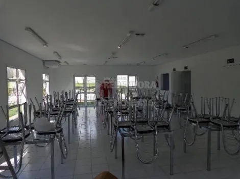 Alugar Apartamento / Padr&atilde;o em S&atilde;o Jos&eacute; do Rio Preto R$ 822,74 - Foto 16