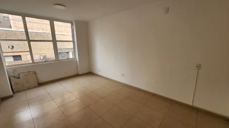 Alugar Comercial / Sala em S&atilde;o Jos&eacute; do Rio Preto R$ 600,00 - Foto 5