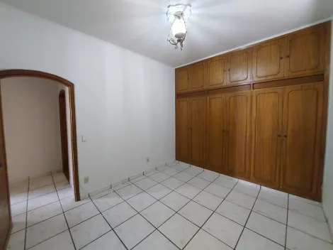 Alugar Casa / Padr&atilde;o em S&atilde;o Jos&eacute; do Rio Preto R$ 3.400,00 - Foto 9
